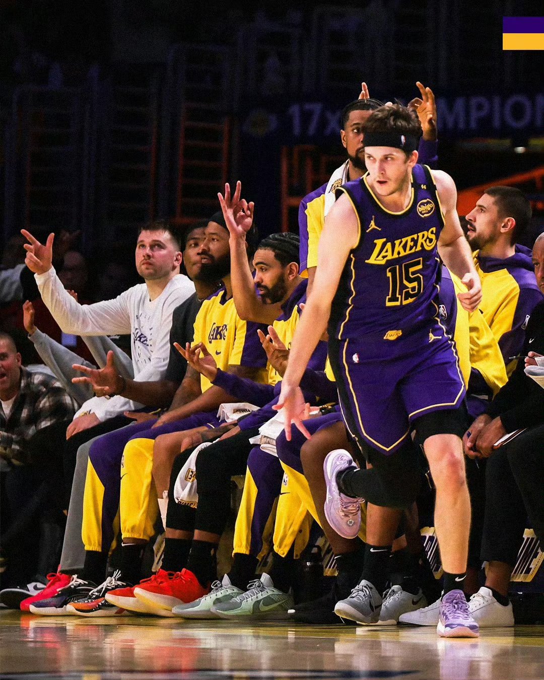 官方网站包含赛前洛杉矶湖人调整名单以备NBA总决赛，官宣签约环节打磨，赛场秩序良好，细节决定成败的词条